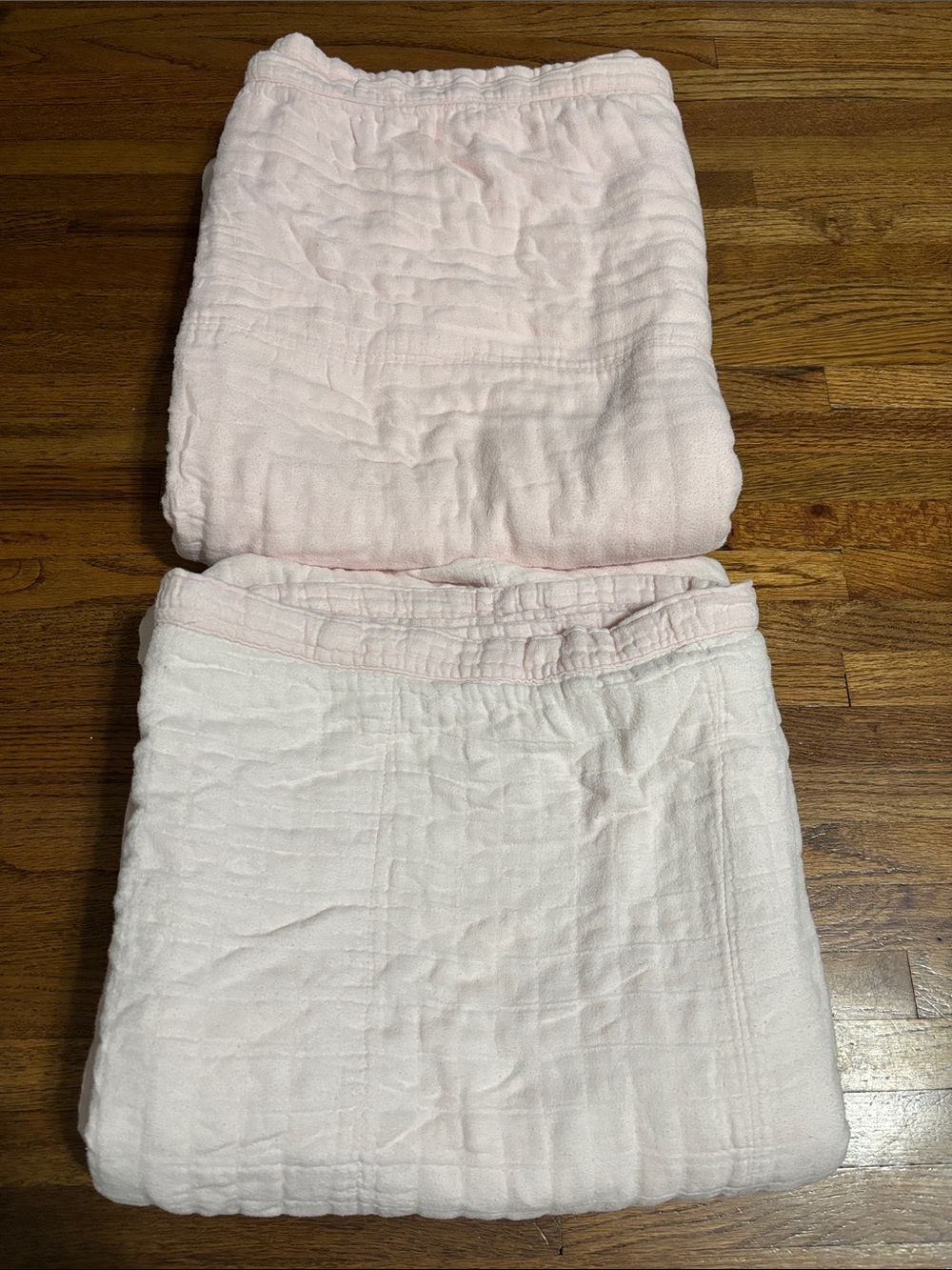 Little Unicorn baby pink muslin blankets